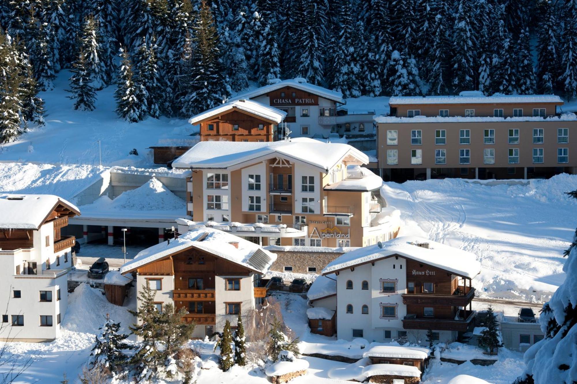Hotel Garni Alpenland อิสชเกิล ภายนอก รูปภาพ