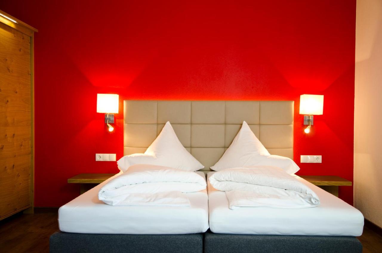 Hotel Garni Alpenland อิสชเกิล ภายนอก รูปภาพ