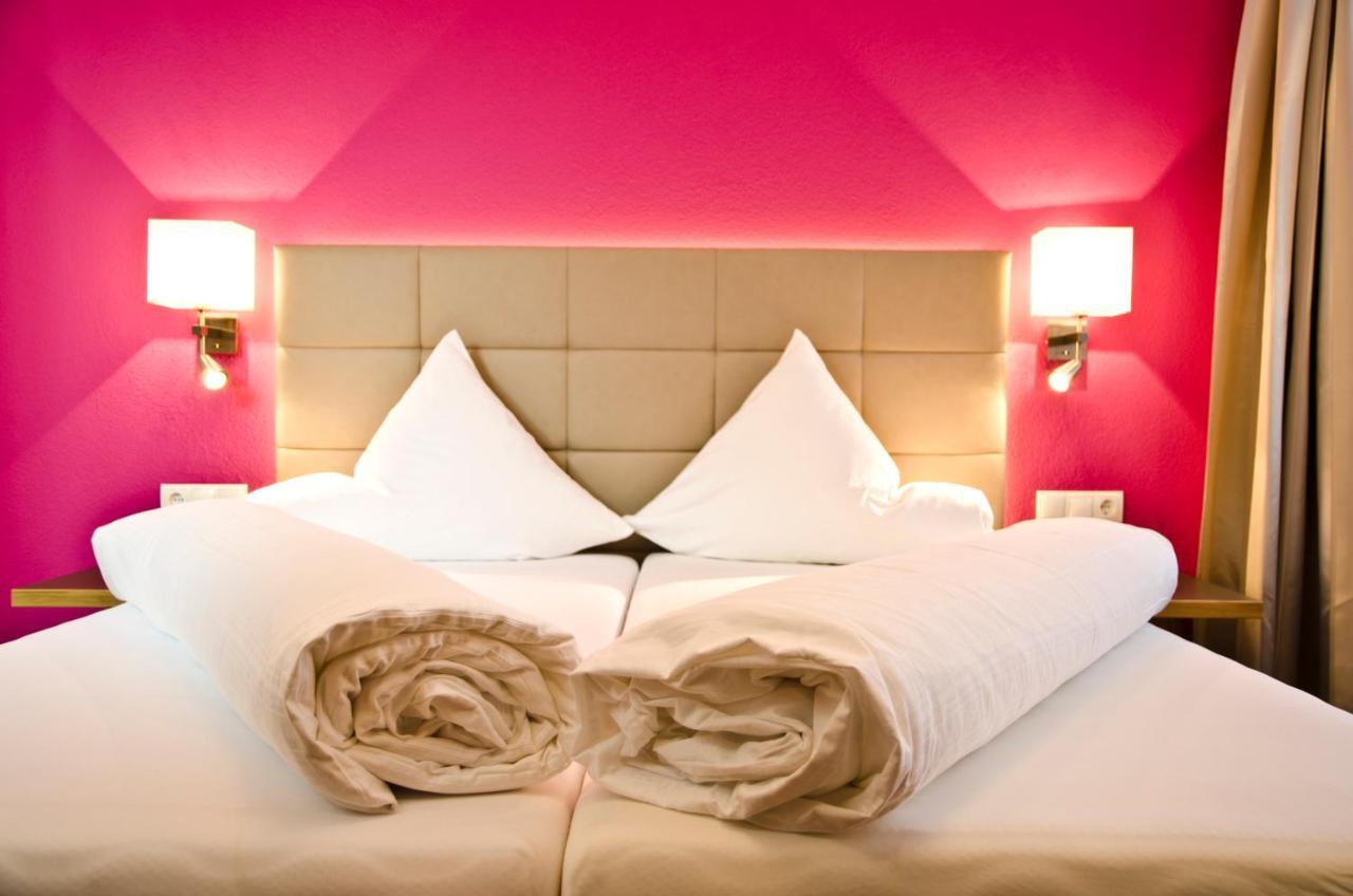 Hotel Garni Alpenland อิสชเกิล ภายนอก รูปภาพ